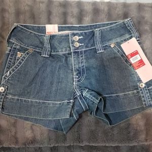 Nwts- Women's Mossimo Jean Shorts Size 7